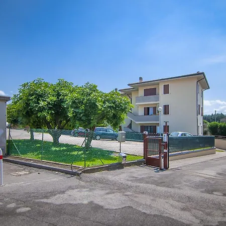 San Zeno - Vicino Centro,lago Parcheggio アパート