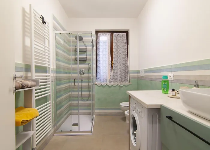 아파트 San Zeno - Vicino Centro,lago Parcheggio