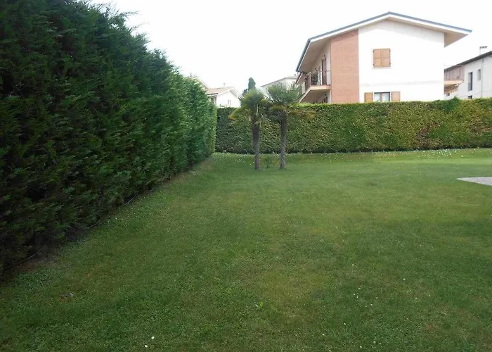 아파트 San Zeno - Vicino Centro,lago Parcheggio