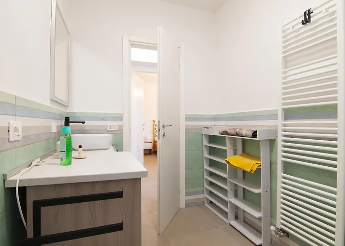 San Zeno - Vicino Centro,lago Parcheggio 바르돌리노